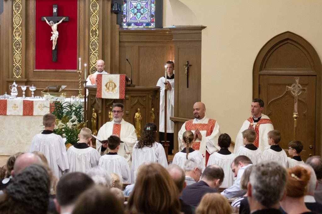 traditional-church-fort-wayne
